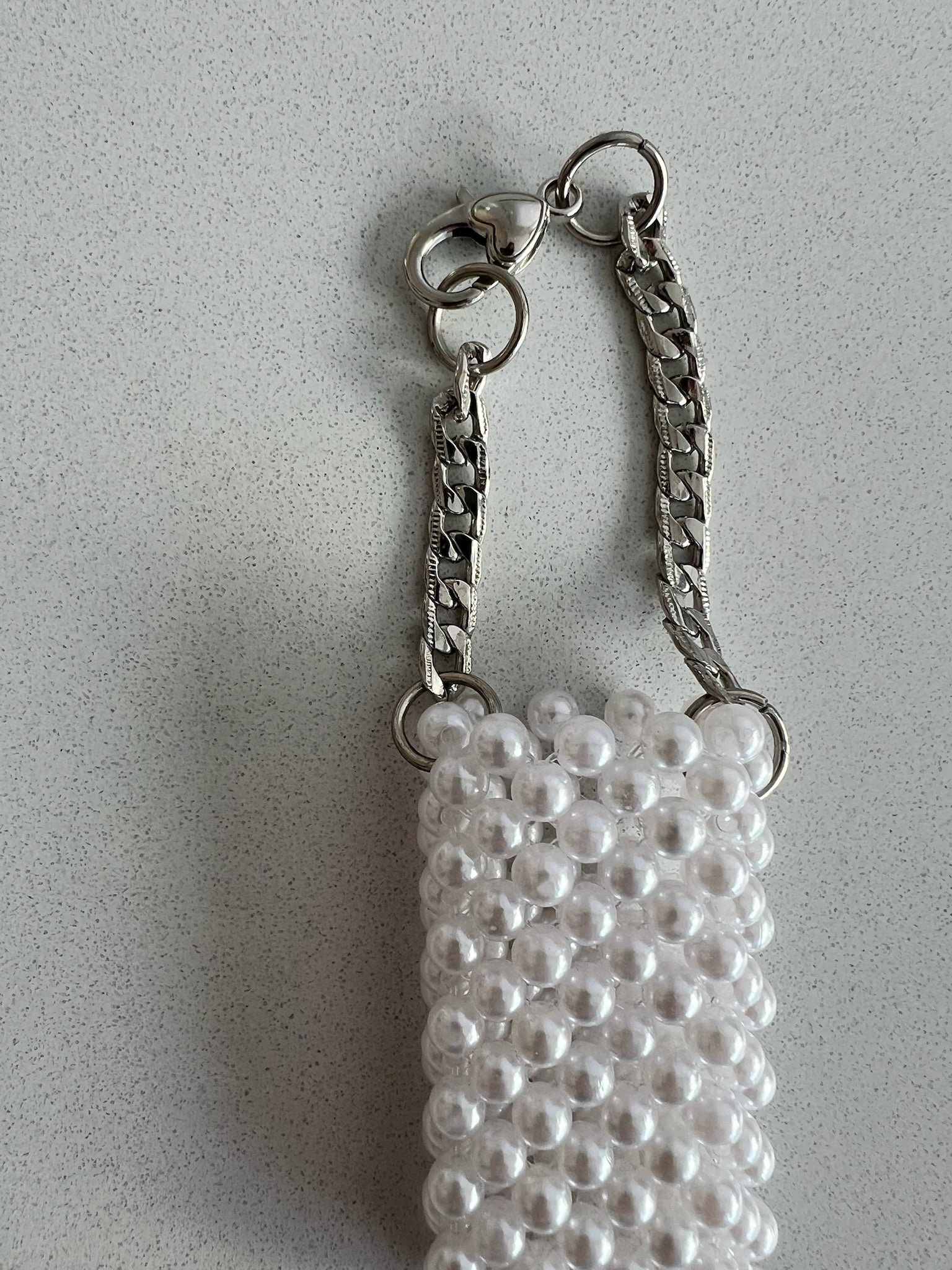 WHITE LIGHTER HOLDER
