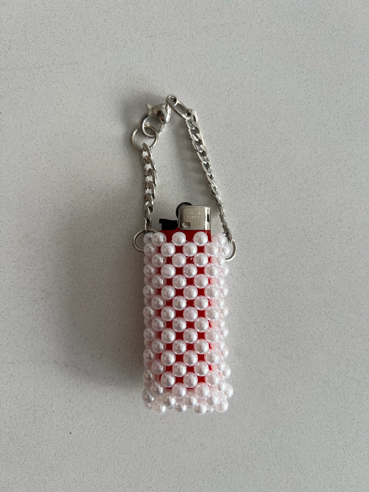 WHITE LIGHTER HOLDER